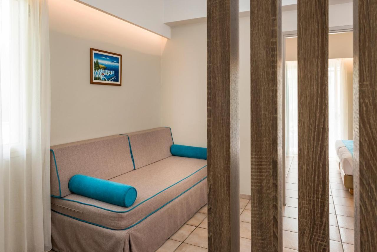 Elotis Suites (Adults Only) Agia Marina Екстериор снимка